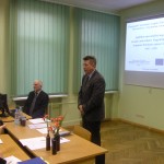 Plenārsēdē referē Artūrs Medveckis (Liepāja). Foto LPI, 2012